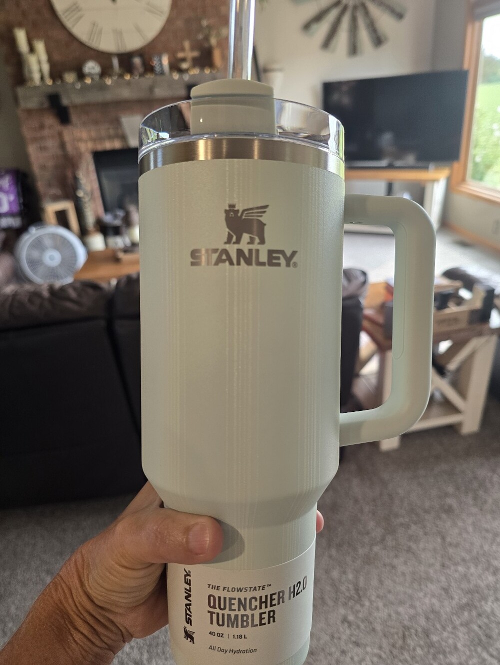 Stanley 40 Oz Mist Picnic Stripe Quencher  New